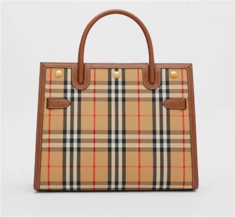 burberry sacchetti tela|Burberry handbags.